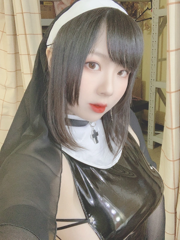 系带修女 - 皮皮奶可可爱了啦